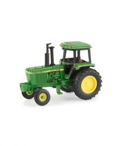 ERTL REPLICA 1/64 JOHN DEERE 4440 Tractor with FFA, 45683